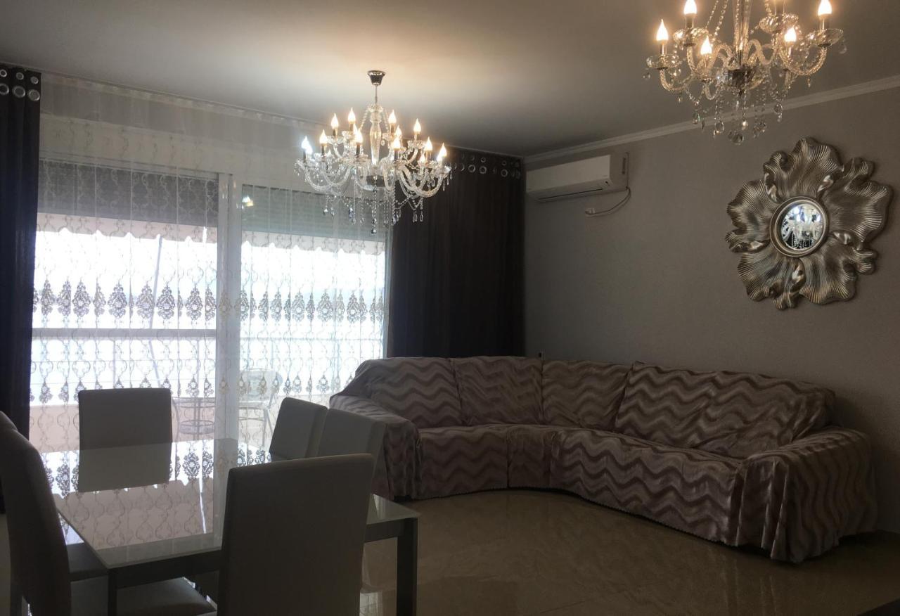 Royal Queen And King Luxury Apartment Саранде Екстериор снимка
