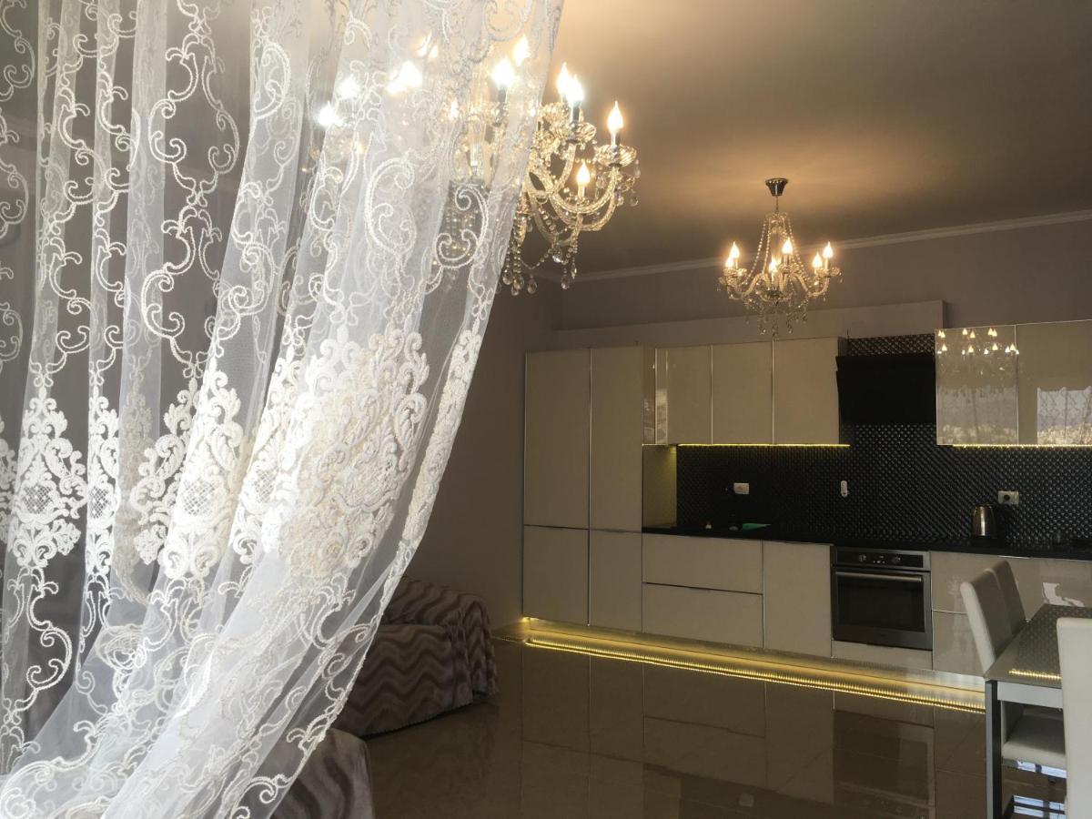 Royal Queen And King Luxury Apartment Саранде Екстериор снимка