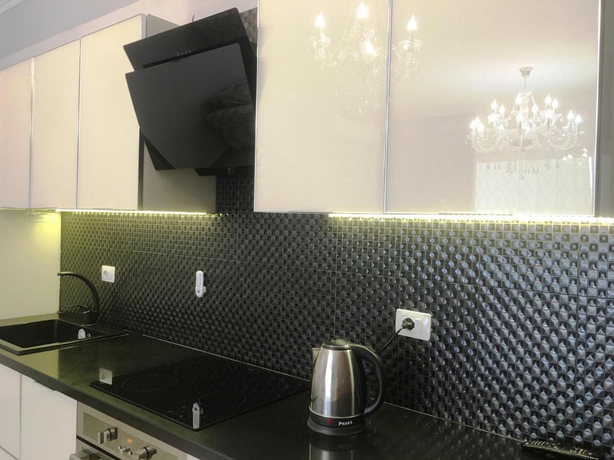 Royal Queen And King Luxury Apartment Саранде Екстериор снимка