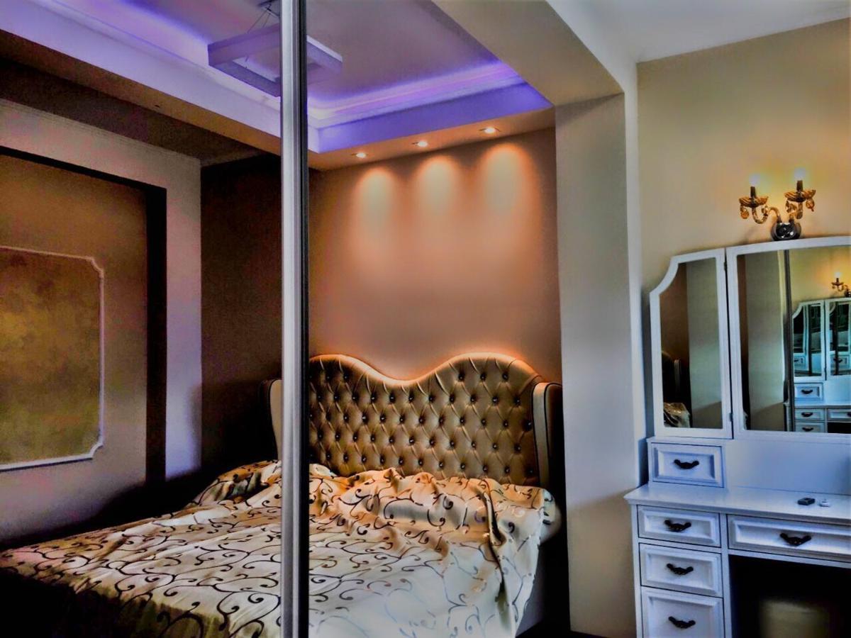 Royal Queen And King Luxury Apartment Саранде Екстериор снимка